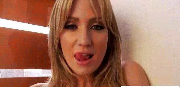  (angela sommers) Superb Alone Teen Girl  Use Sex Stuffs On Cam video-02